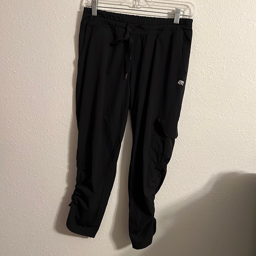 Marika Black Nylon Pants Size M